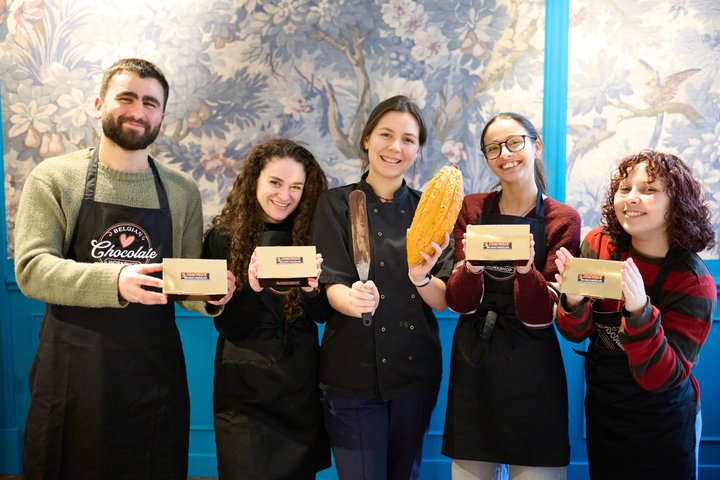 2.5h Belgian Chocolate Pralines Workshop in Brussels | wizardtrip