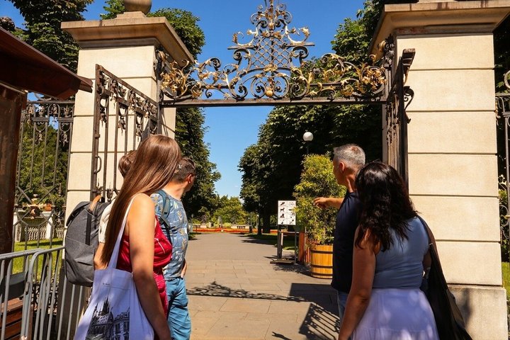 Visita guiada a pie por el Castillo de Praga, incluyendo la Catedral de San Vito y el Callejón del Oro, foto 12 | wizardtrip
