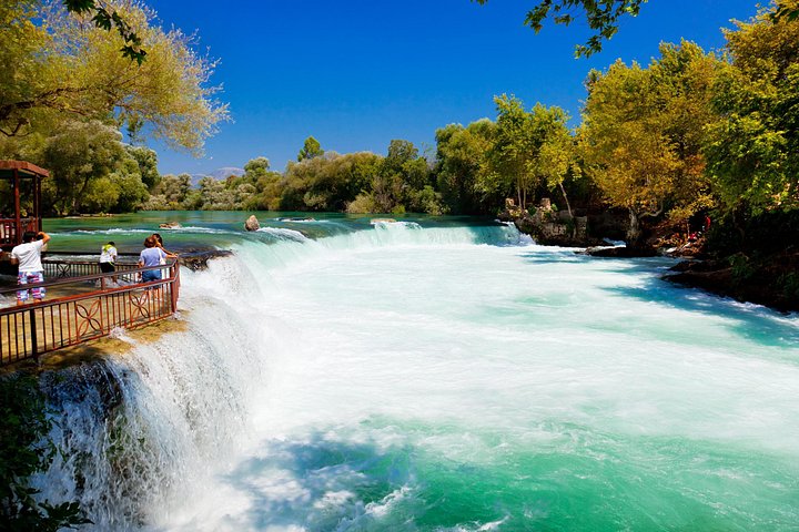 Antikke ruiner og naturlige fossefall på en historisk tur fra Antalya, Tyrkia, foto 11 | wizardtrip