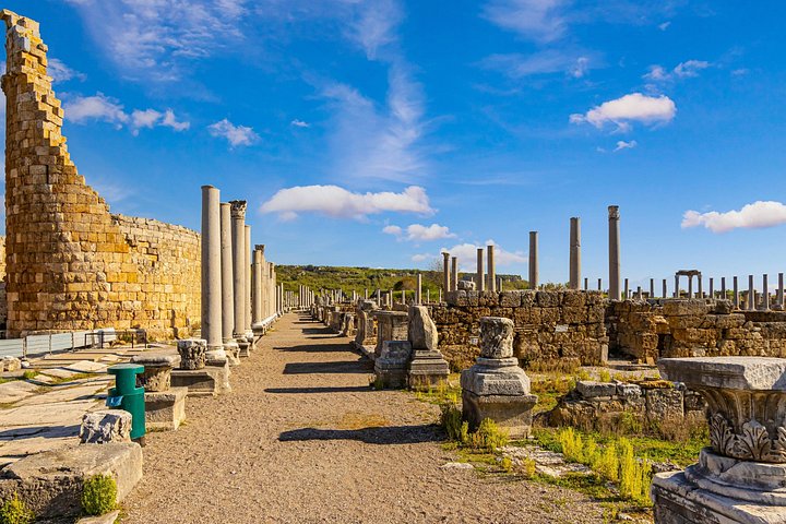 Antikke ruiner og naturlige fossefall på en historisk tur fra Antalya, Tyrkia, foto 13 | wizardtrip