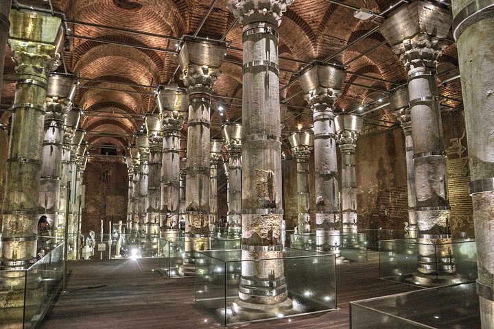 Guidad tur av Istanbuls historiska Blå moské, Hagia Sophia och antika cisterner, foto 13 | wizardtrip
