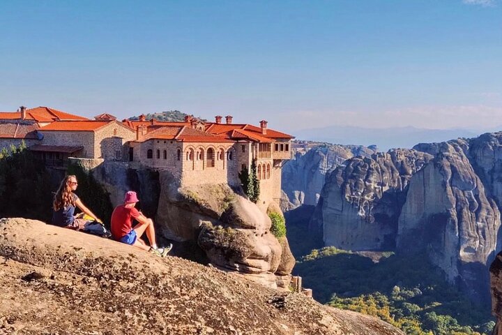 Dagtocht naar Meteora-kloosters vanuit Athene, met prachtige rotsformaties en oude religieuze locaties, foto 10 | wizardtrip