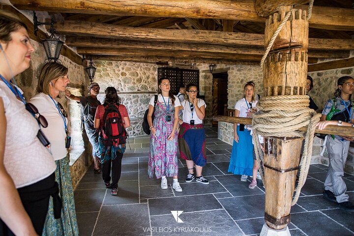 Dagtocht naar Meteora-kloosters vanuit Athene, met prachtige rotsformaties en oude religieuze locaties, foto 15 | wizardtrip