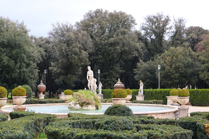 Guided tour of Borghese Gallery and Villa Borghese Gardens in Rome, Italy, photo 9 | wizardtrip