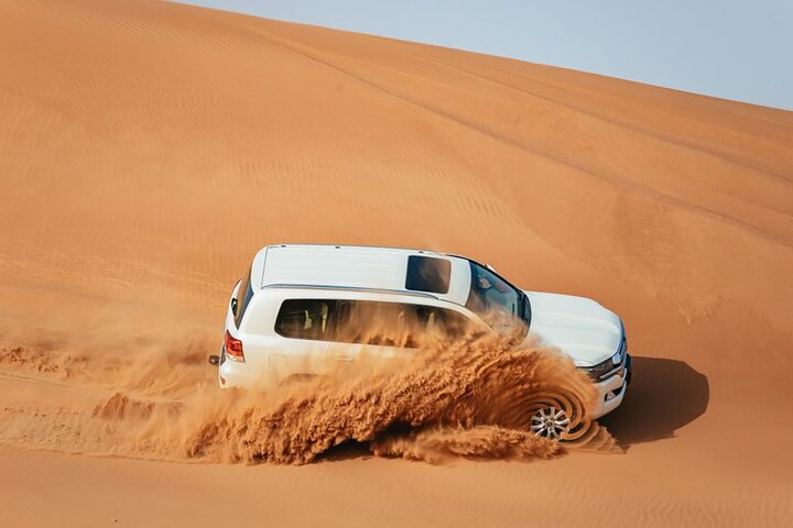 Safari Désert à Dubaï : Quad, Dromadaires et Balade en 4x4 | wizardtrip