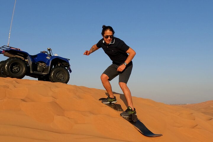 Ökensafari i Dubai med sanddyns-körning, fyrhjuling, kamelridning och lägerunderhållning, foto 10 | wizardtrip