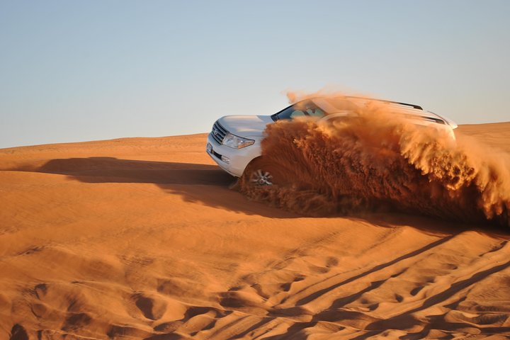 Ökensafari i Dubai med sanddyns-körning, fyrhjuling, kamelridning och lägerunderhållning, foto 12 | wizardtrip