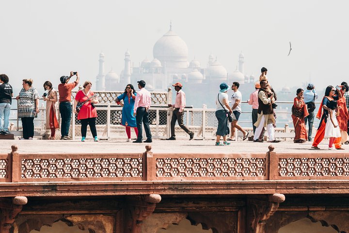 Privé begeleide tour van Agra's iconische Taj Mahal, Fort Agra, Baby Taj en Mehtab Bagh, foto 9 | wizardtrip