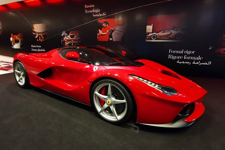 Passeio de dia inteiro de Dubai para Abu Dhabi, com locais culturais e o parque temático Ferrari World, foto 38 | wizardtrip