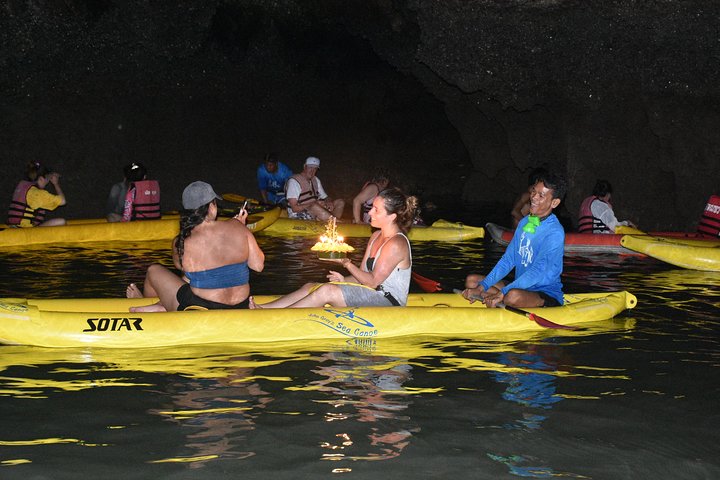 Kayak por cuevas marinas y lagunas en la bahía de Phang Nga, Tailandia, durante una excursión de un día, foto 23 | wizardtrip