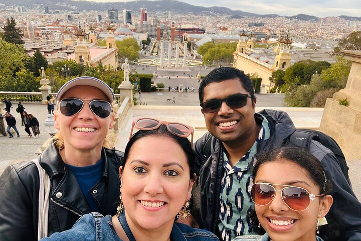 En guidet tur til Barcelonas høydepunkter, inkludert Sagrada Familia, det gotiske kvarteret og Montjuïc, foto 10 | wizardtrip