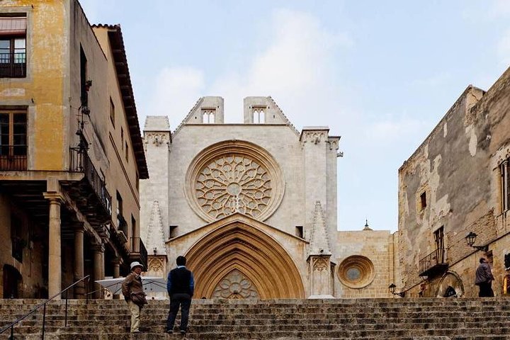 Esplora le rovine romane di Tarragona e il fascino costiero di Sitges in una gita di un giorno da Barcellona, foto 17 | wizardtrip