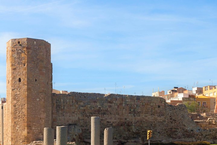 Esplora le rovine romane di Tarragona e il fascino costiero di Sitges in una gita di un giorno da Barcellona, foto 19 | wizardtrip