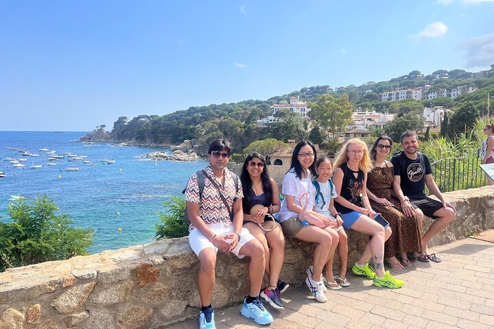 Kleingruppentour, die das mittelalterliche Girona und die malerische Küste der Costa Brava von Barcelona aus erkundet, Foto 6 | wizardtrip