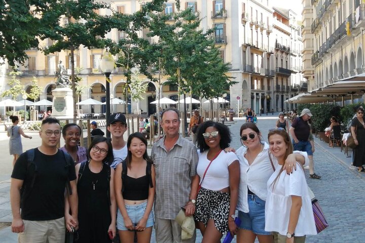 Kleingruppentour, die das mittelalterliche Girona und die malerische Küste der Costa Brava von Barcelona aus erkundet, Foto 11 | wizardtrip
