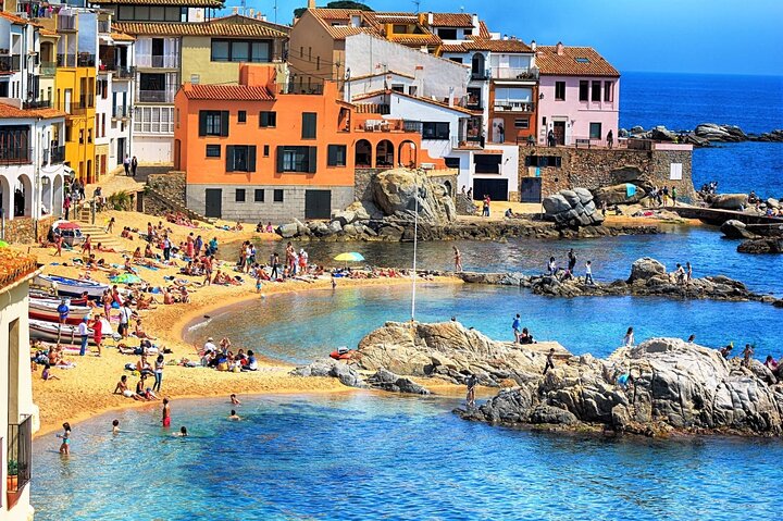 Kleingruppentour, die das mittelalterliche Girona und die malerische Küste der Costa Brava von Barcelona aus erkundet, Foto 13 | wizardtrip
