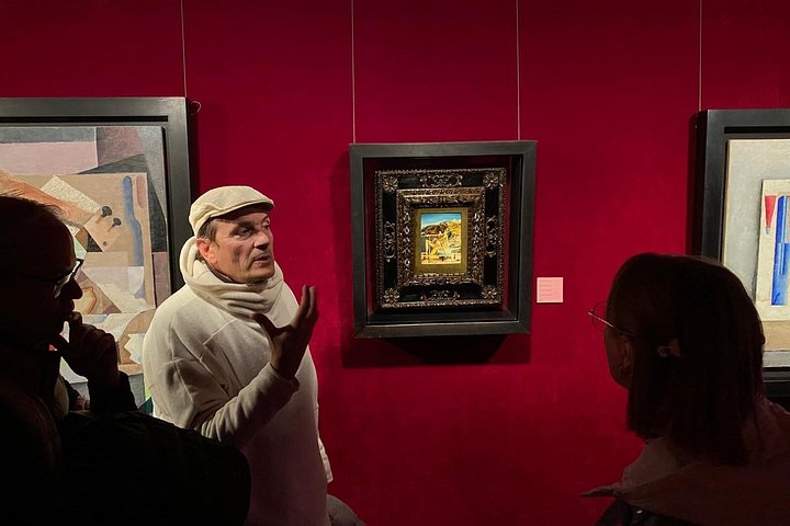 バルセロナ発、ジローナの歴史的建造物とシュルレアリスムなダリ劇場美術館を巡る小グループツアー、写真11 | wizardtrip