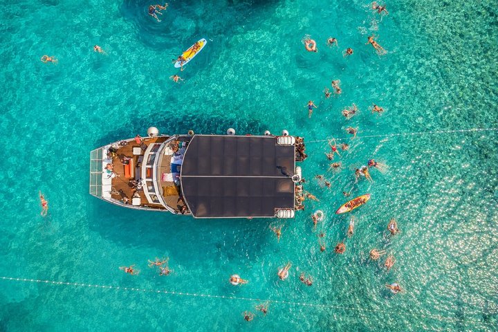 Crociera alle Isole Inghiaxe, Brač e Pakleni con Pranzo e Bevande da Spalato e Traù | wizardtrip