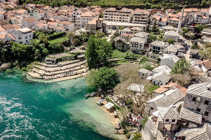 Dagsutflykt från Split till Mostar, Počitelj och Kravice vattenfall i Bosnien och Hercegovina, foto 22 | wizardtrip