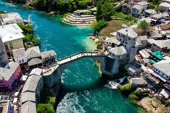 Dagsutflykt från Split till Mostar, Počitelj och Kravice vattenfall i Bosnien och Hercegovina, foto 25 | wizardtrip