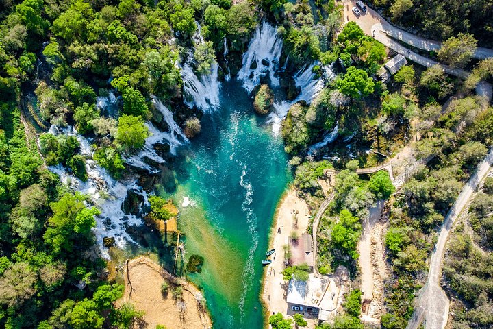 Dagsutflykt från Split till Mostar, Počitelj och Kravice vattenfall i Bosnien och Hercegovina, foto 29 | wizardtrip